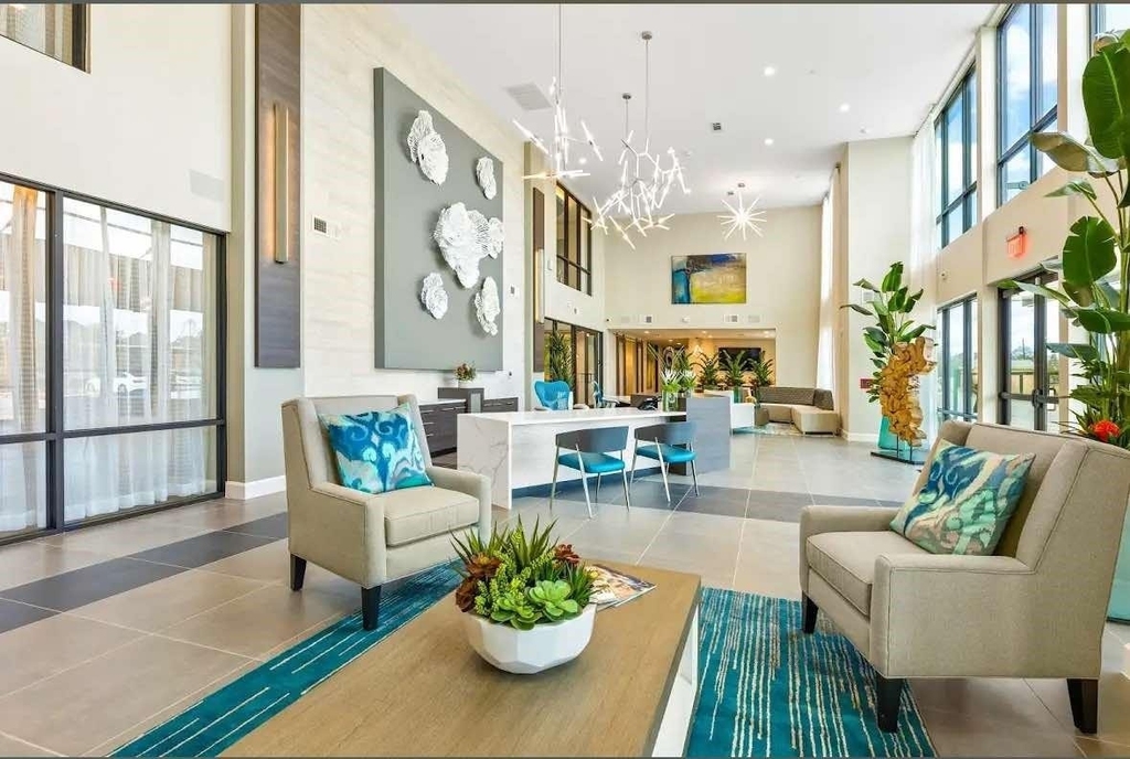 7204 Town Center Boulevard - Photo 8