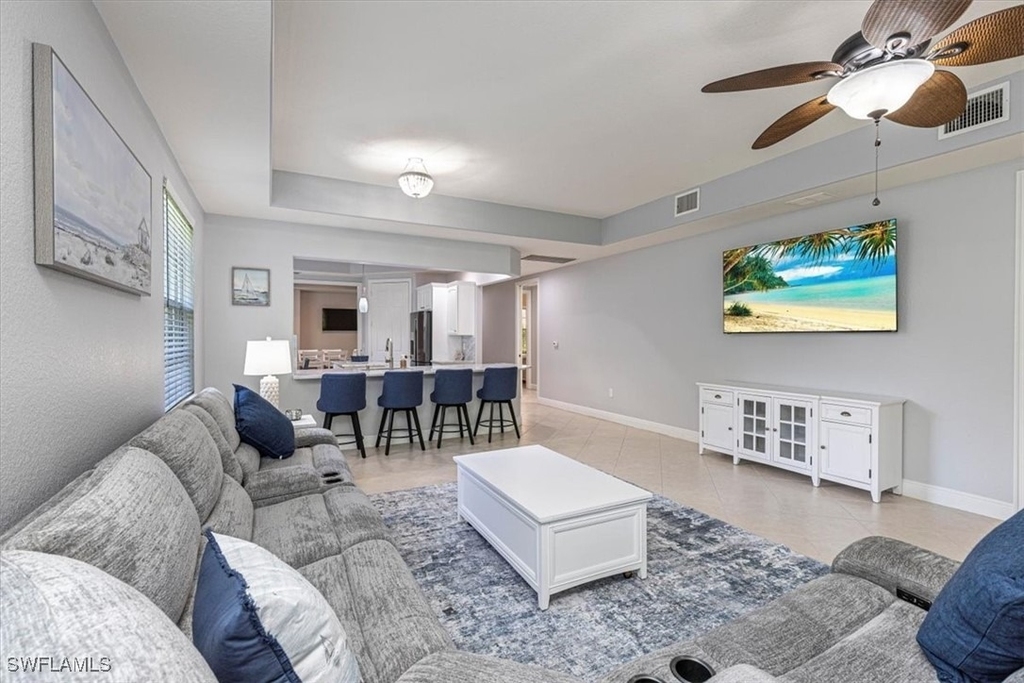 7837 Hawthorne Drive - Photo 4