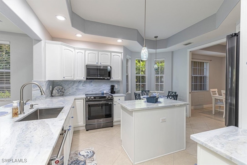 7837 Hawthorne Drive - Photo 8