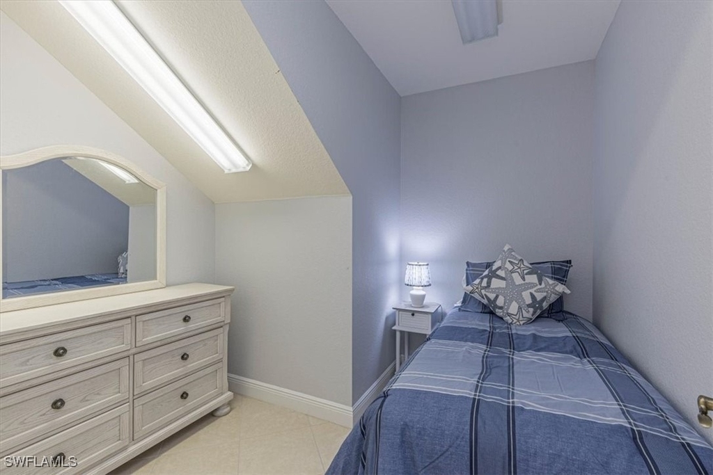 7837 Hawthorne Drive - Photo 21