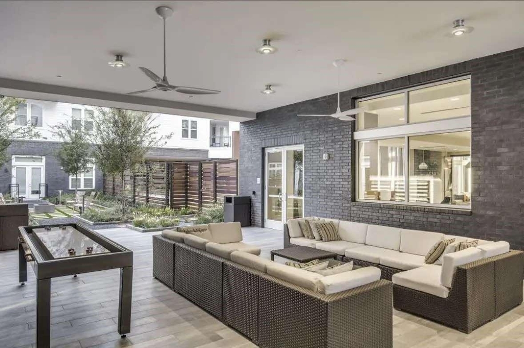2525 Citywest Boulevard - Photo 4