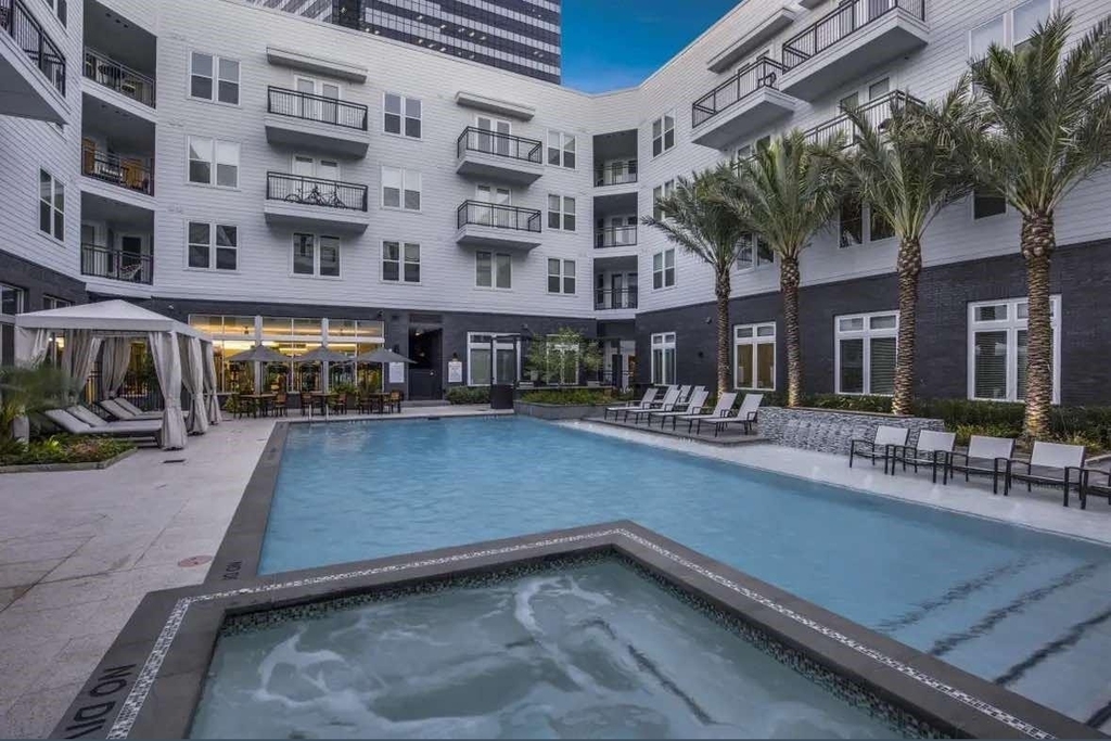 2525 Citywest Boulevard - Photo 5