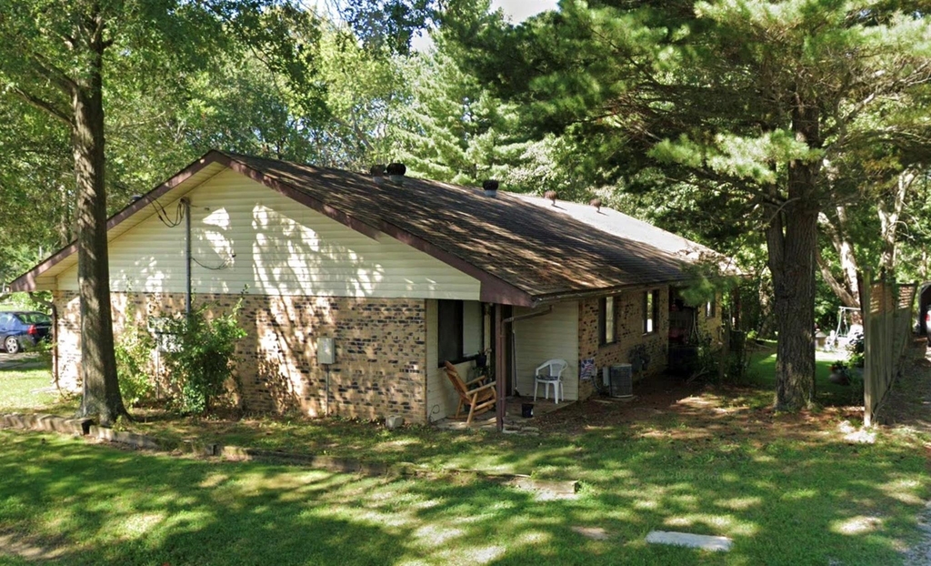 2601 Upchurch St - Photo 4