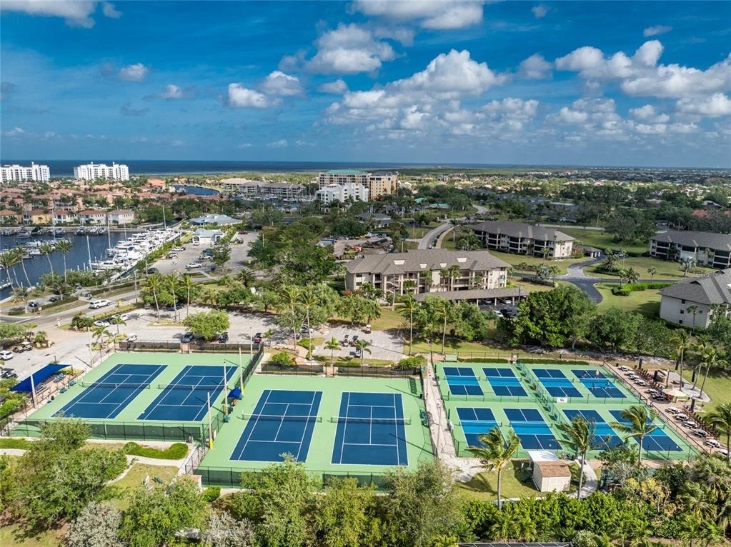 3304 Sunset Key Circle - Photo 34