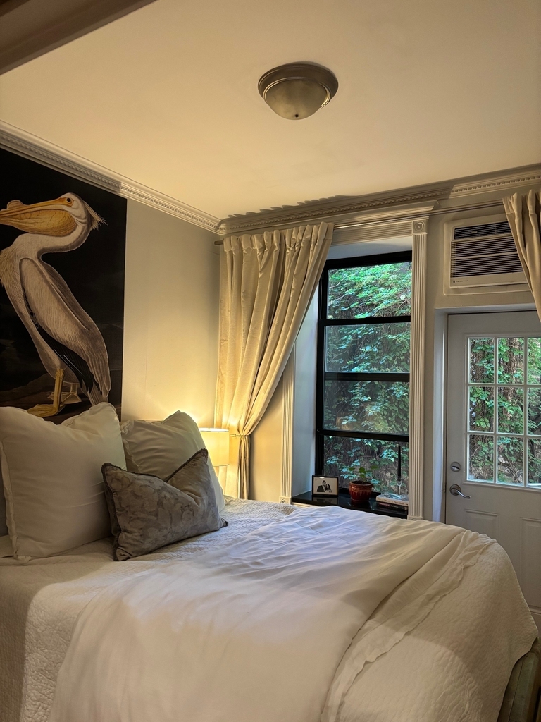290 West 12th Street - Photo 2