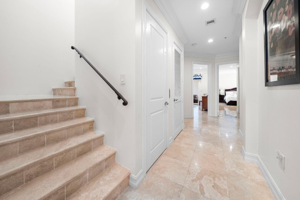 514 N Birch Road - Photo 44