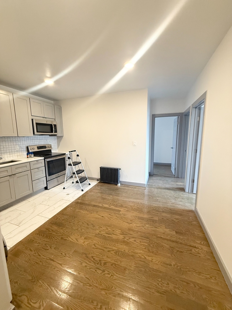 601 West 151st Street - Photo 2