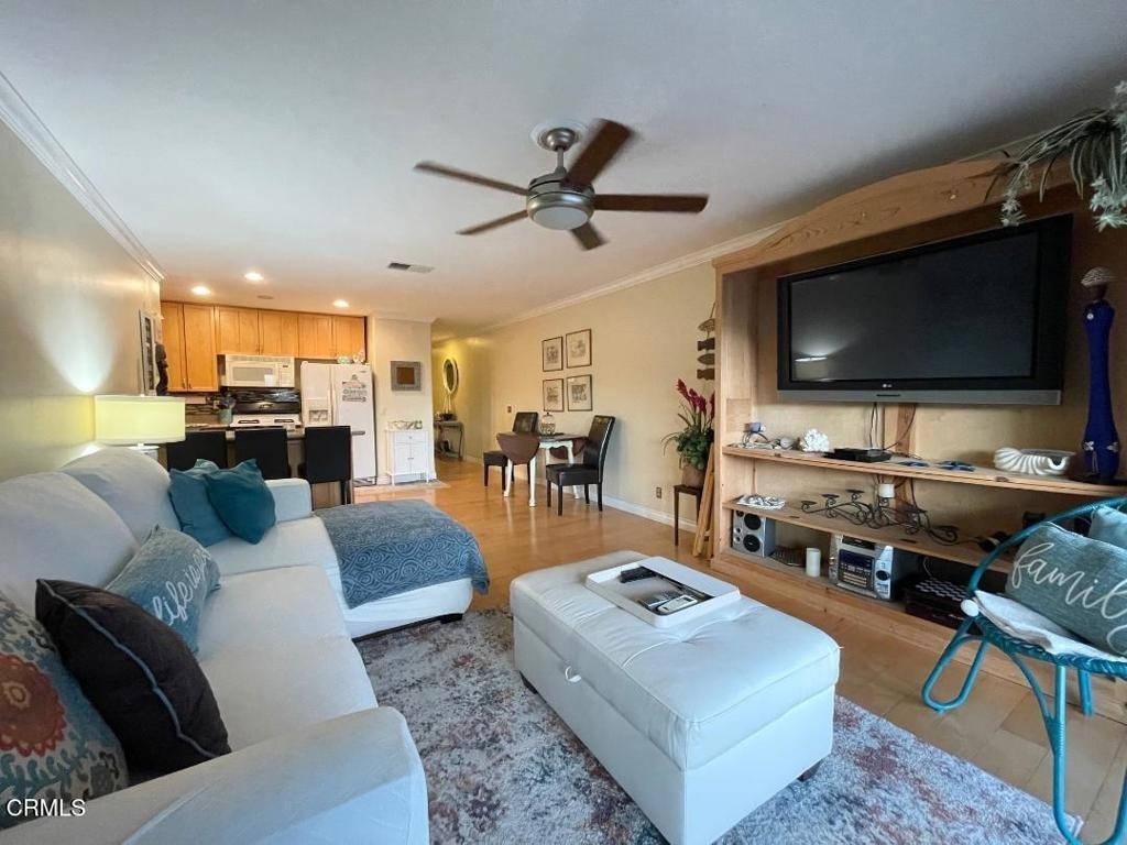 671 Bluewater Way - Photo 17