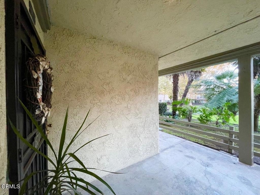 671 Bluewater Way - Photo 1