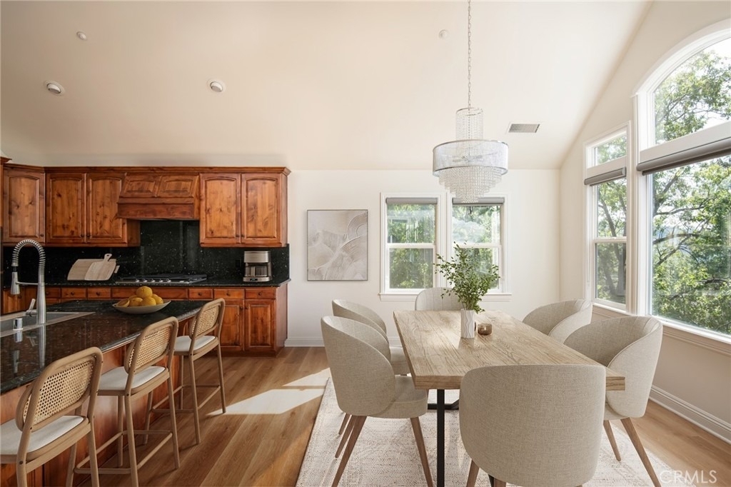 1477 Sequoia Drive - Photo 4