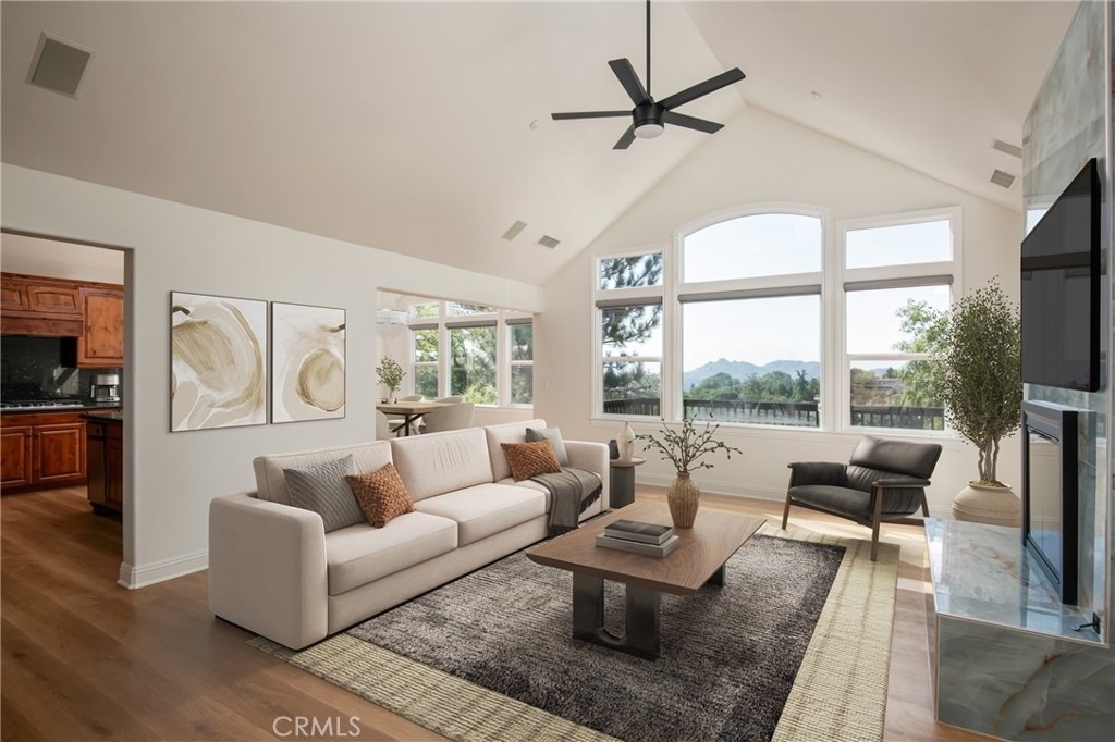 1477 Sequoia Drive - Photo 2