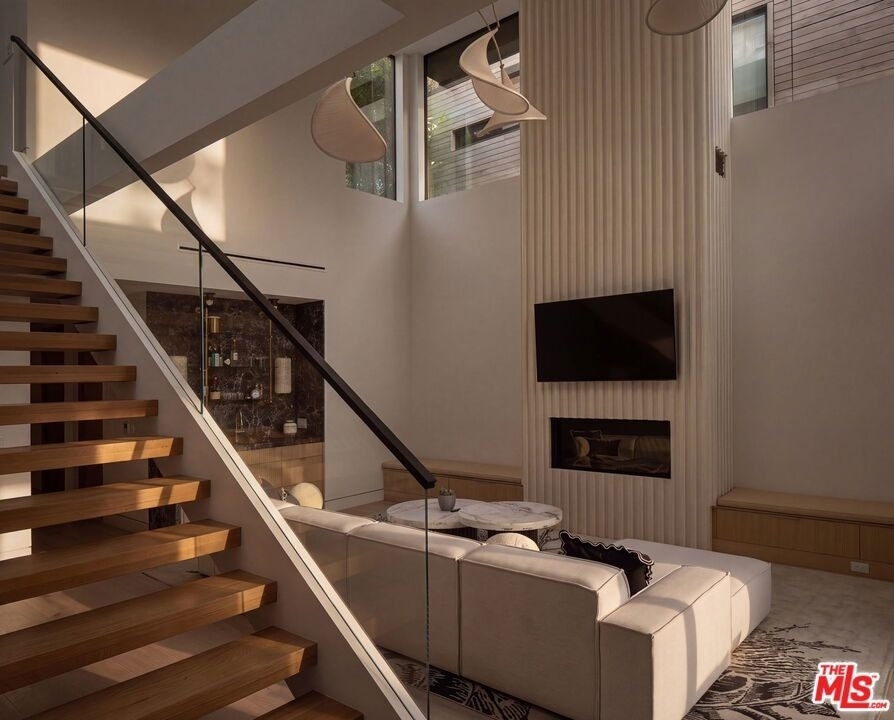 738 Palms Boulevard - Photo 6