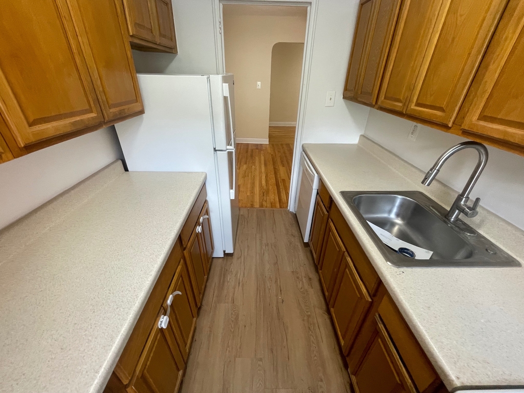 88-11 63rd Drive - Photo 5