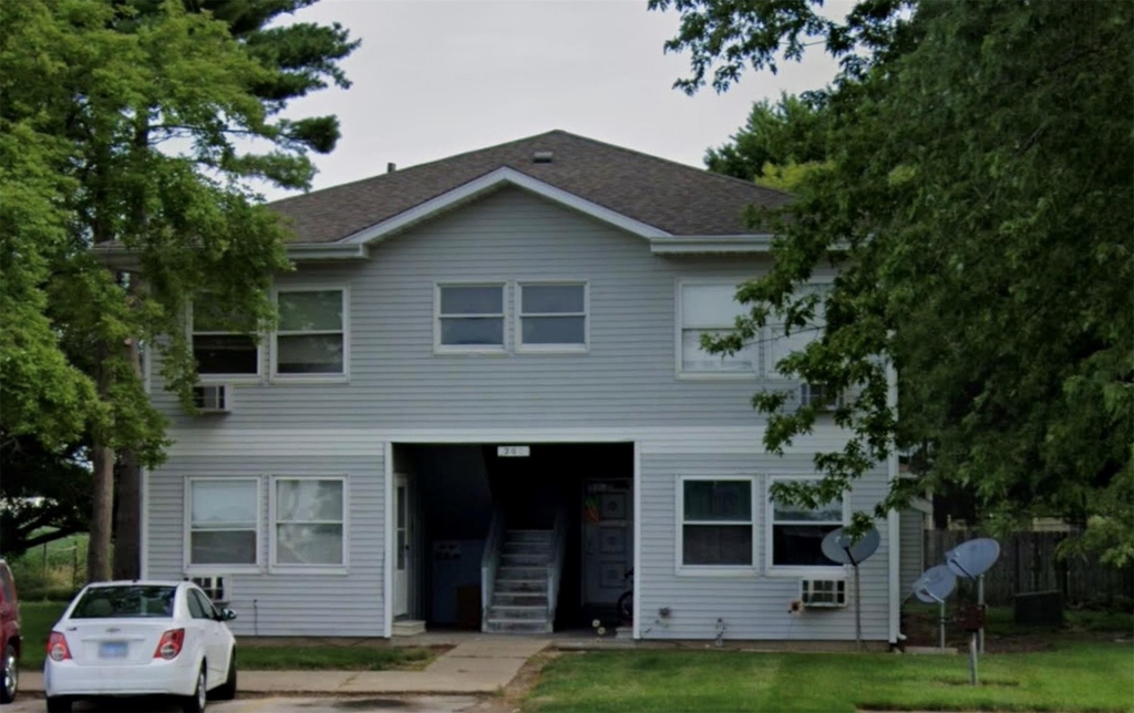 207 Stringtown Rd - Photo 0