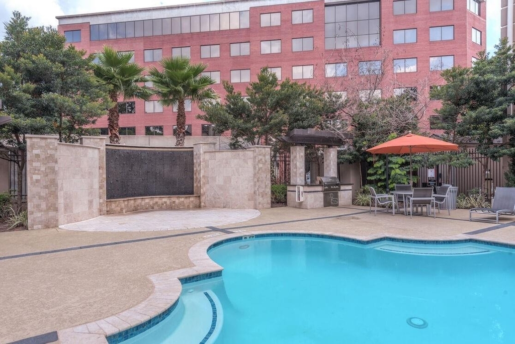 5800 Woodway Drive - Photo 6