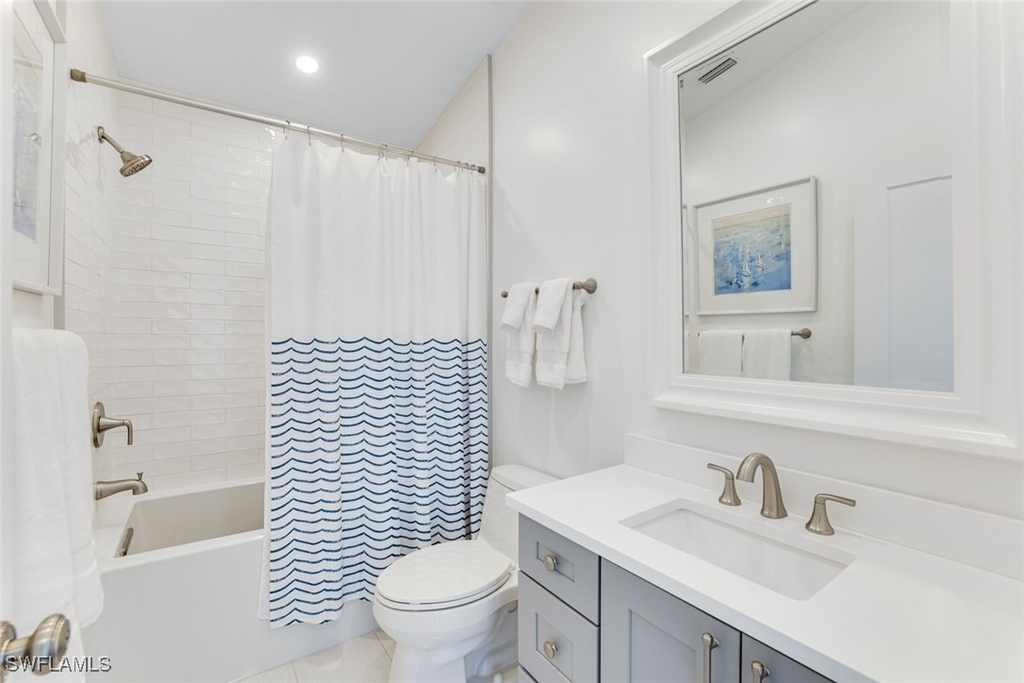 8345 Excalibur Circle - Photo 9