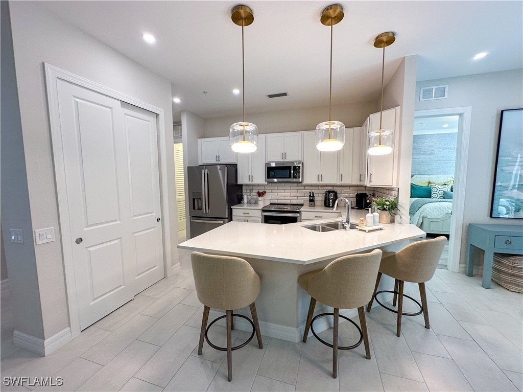 232 Indies Drive E - Photo 8