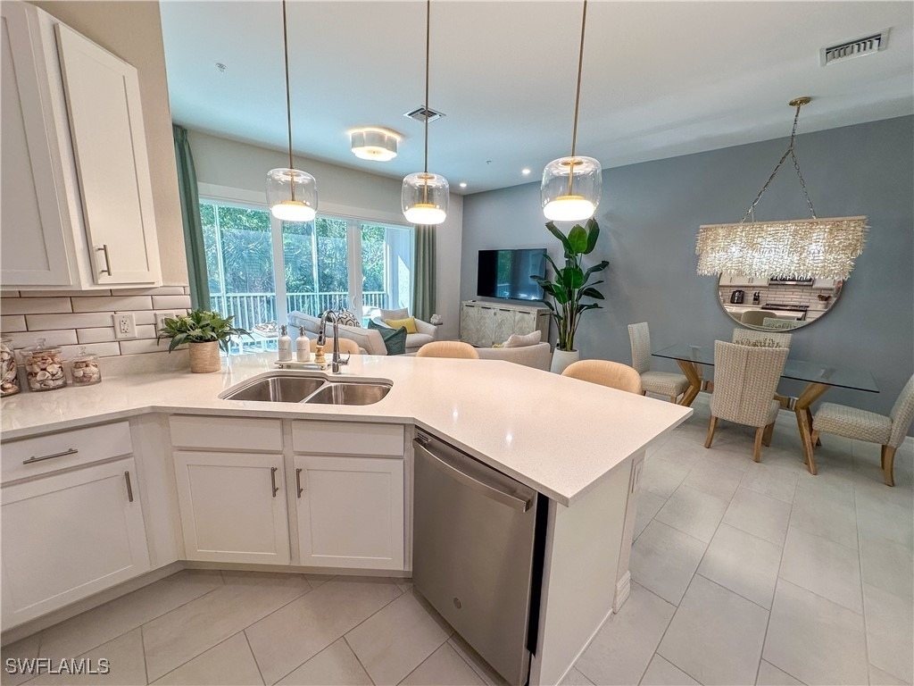 232 Indies Drive E - Photo 6
