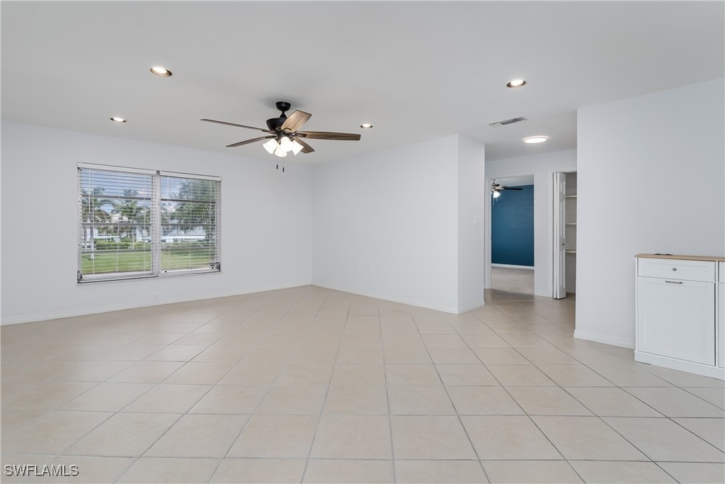 180 Cypress Way E - Photo 1