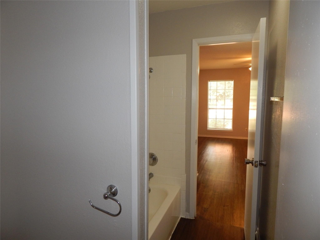 204 Northpointe Avenue - Photo 27