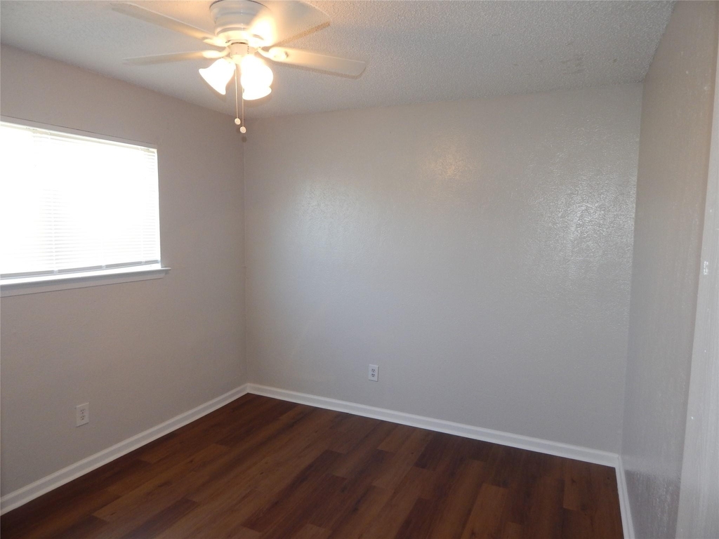 204 Northpointe Avenue - Photo 12