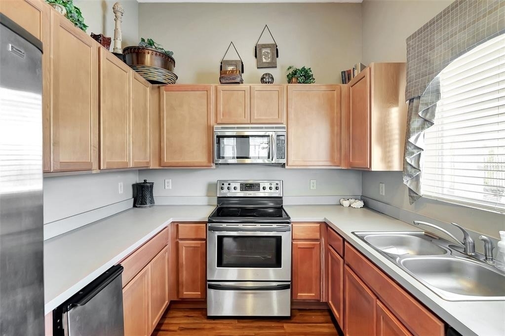 4802 51st Street W - Photo 35