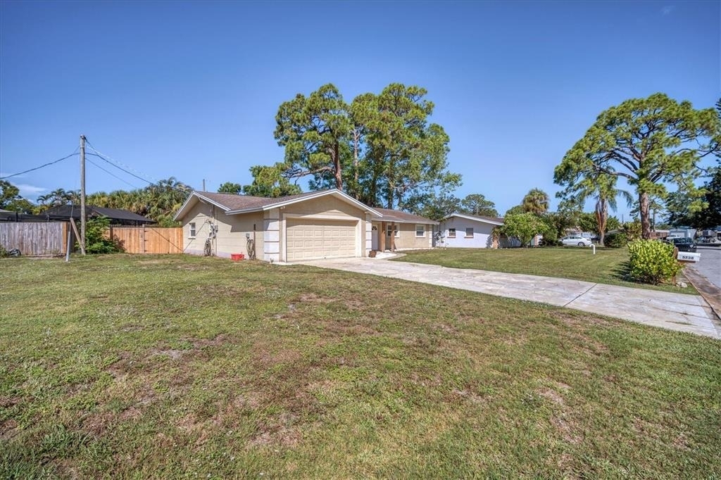 5738 Antilles Drive - Photo 2