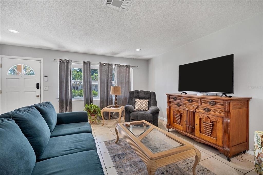 5738 Antilles Drive - Photo 3