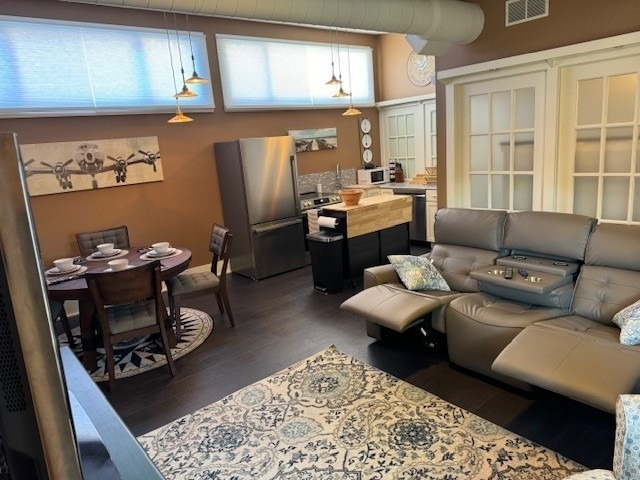 651 Park Avenue - Photo 16