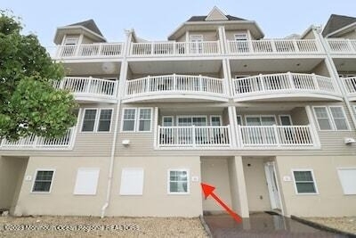 1301 Boulevard - Photo 0
