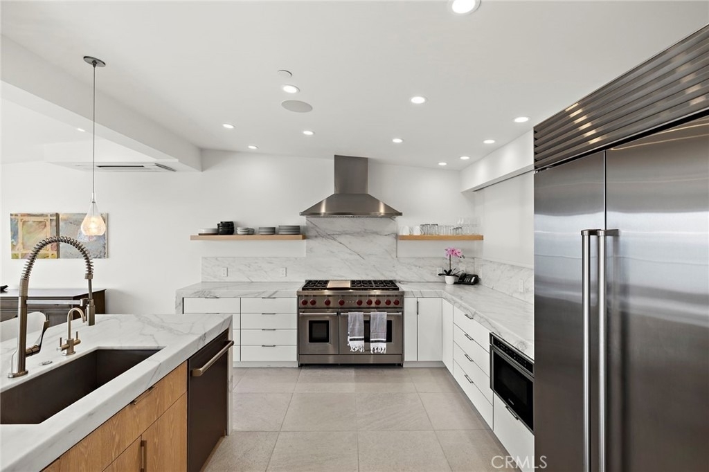 2629 Victoria Drive - Photo 8