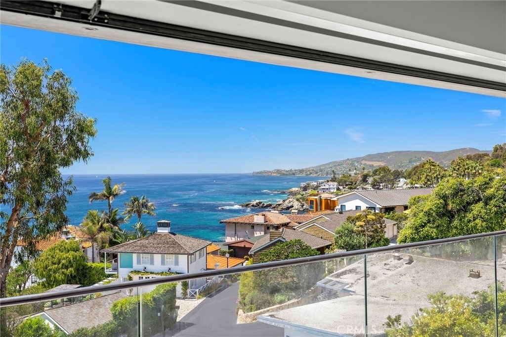 2629 Victoria Drive - Photo 4
