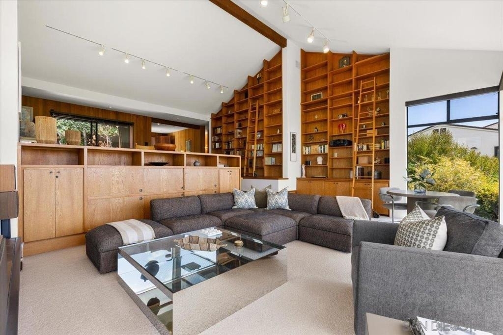 8496 Westway Drive - Photo 9