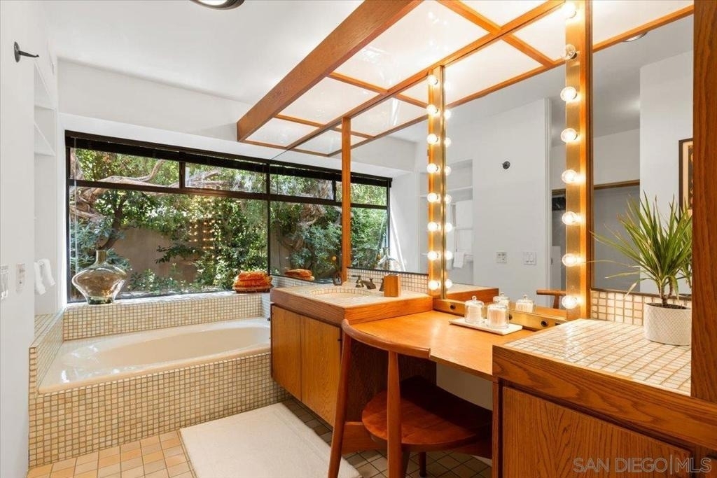 8496 Westway Drive - Photo 25