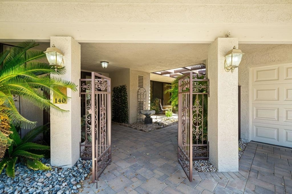 140 Columbia Drive - Photo 10