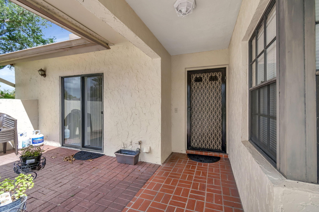 5531 Parkwalk Circle E - Photo 3