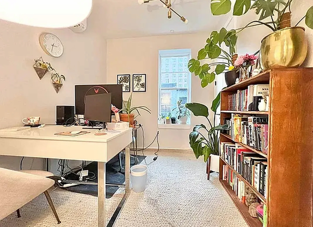 973 Kent Avenue - Photo 4