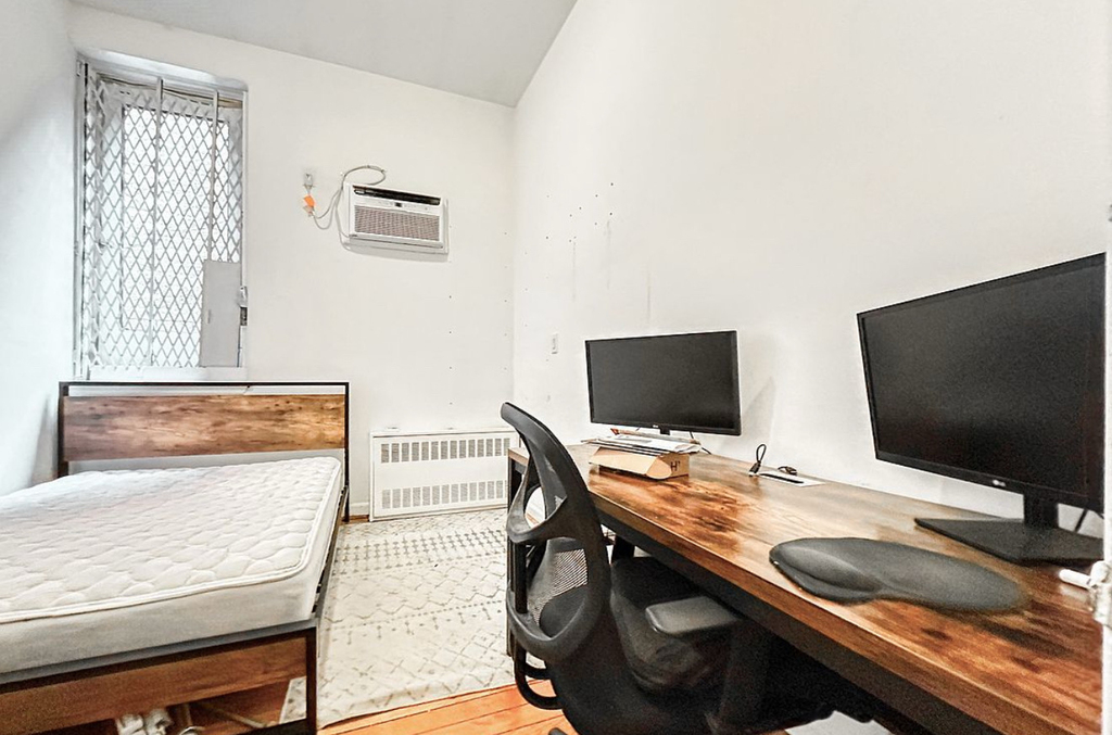 690 Greenwich Street - Photo 5