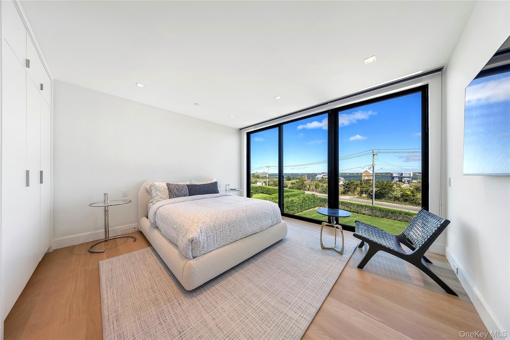 345 Dune Road - Photo 25