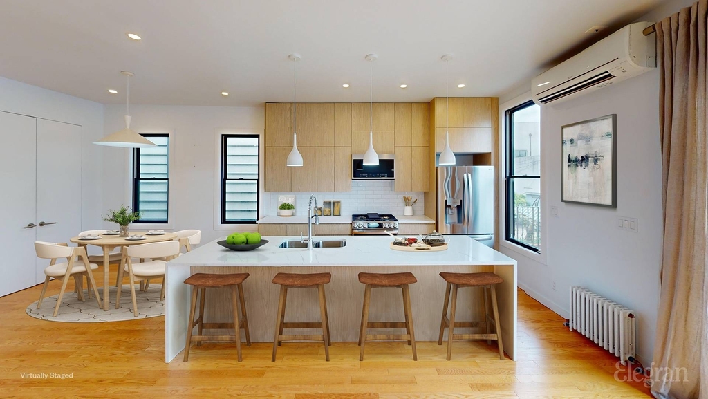 36-04 36th Avenue - Photo 3