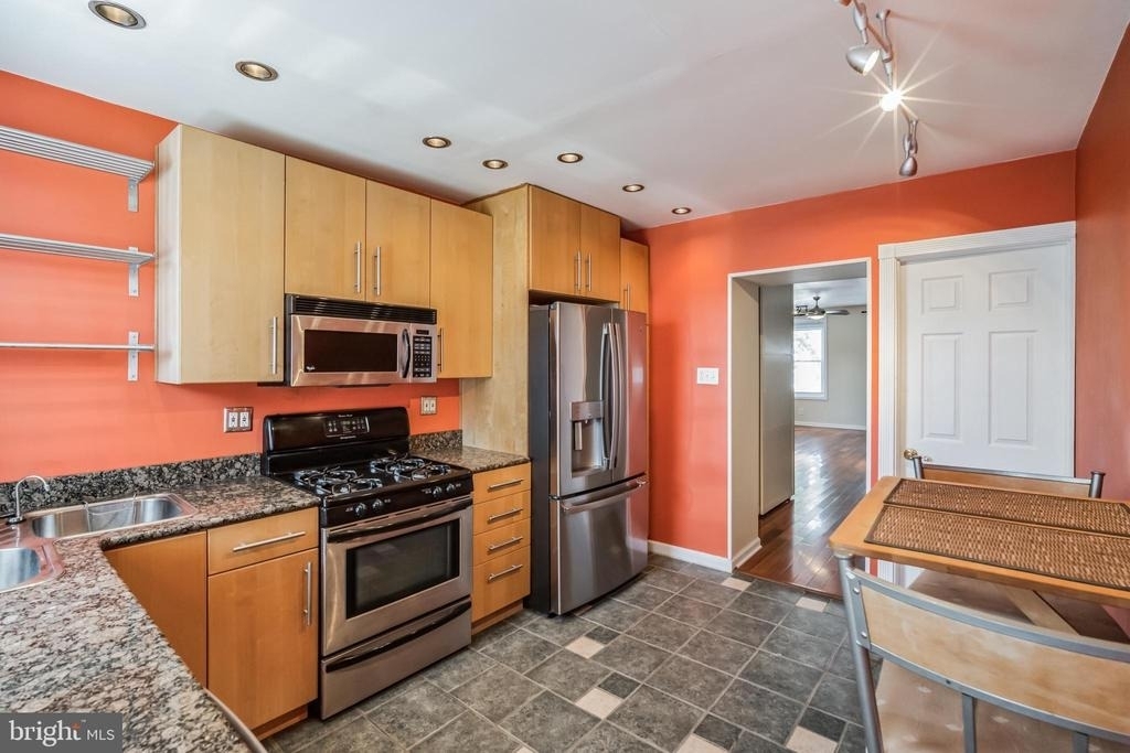 126 Ripka Street - Photo 7