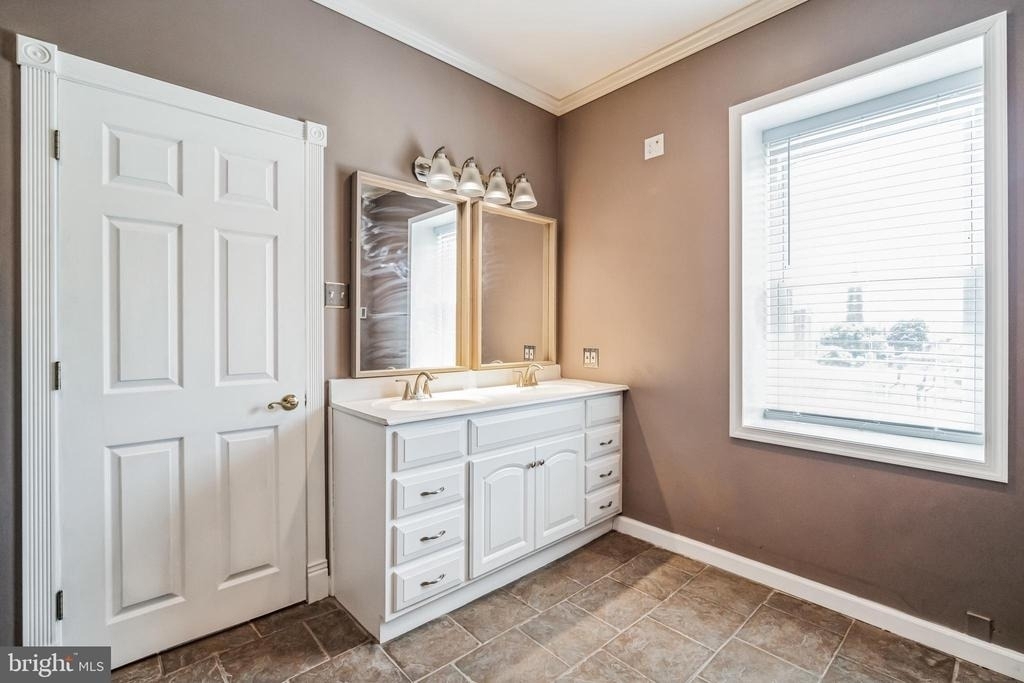 126 Ripka Street - Photo 22