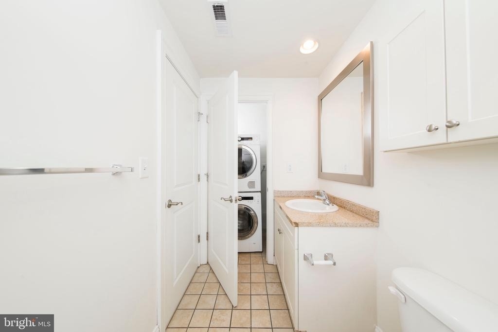 1304 Saint Paul Street - Photo 25