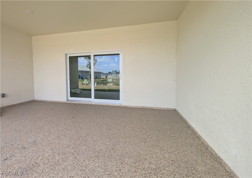 1103 Harold Avenue S - Photo 24
