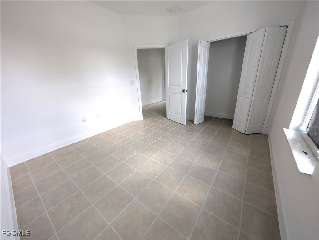 1103 Harold Avenue S - Photo 4