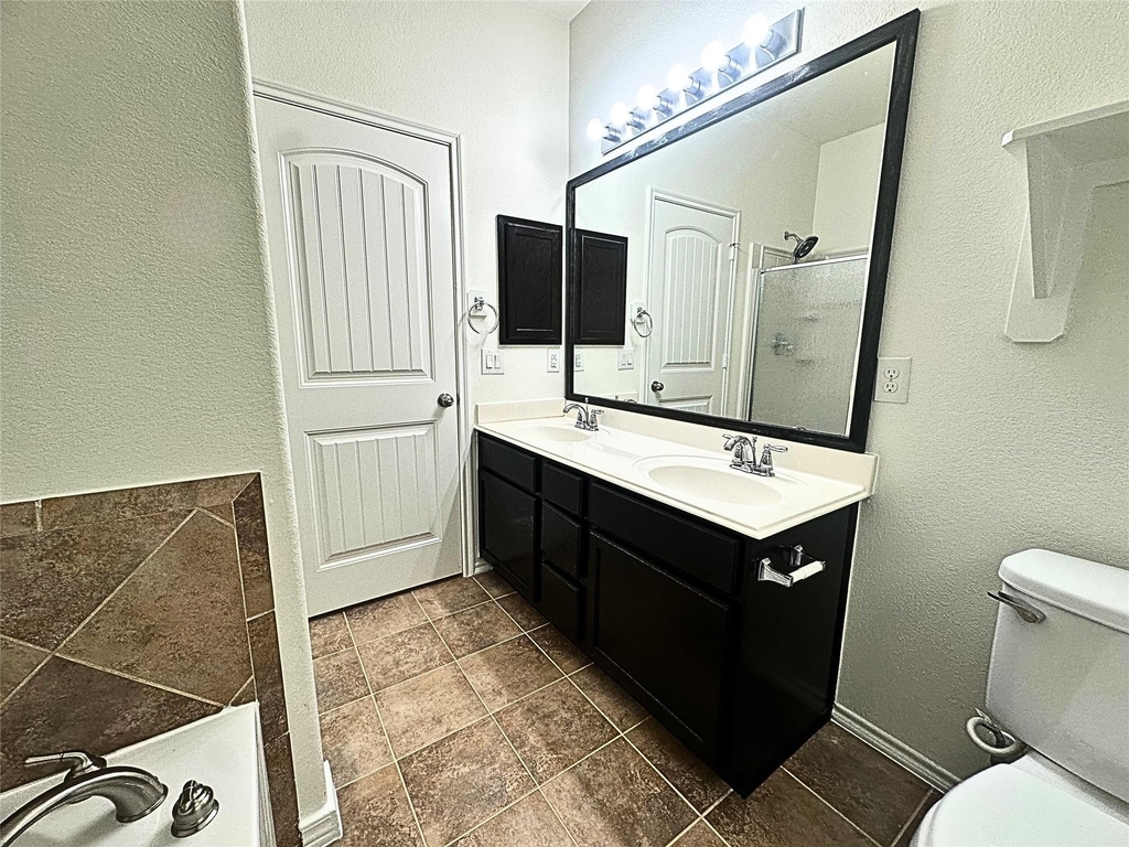 8218 Nagy Hill Street - Photo 12
