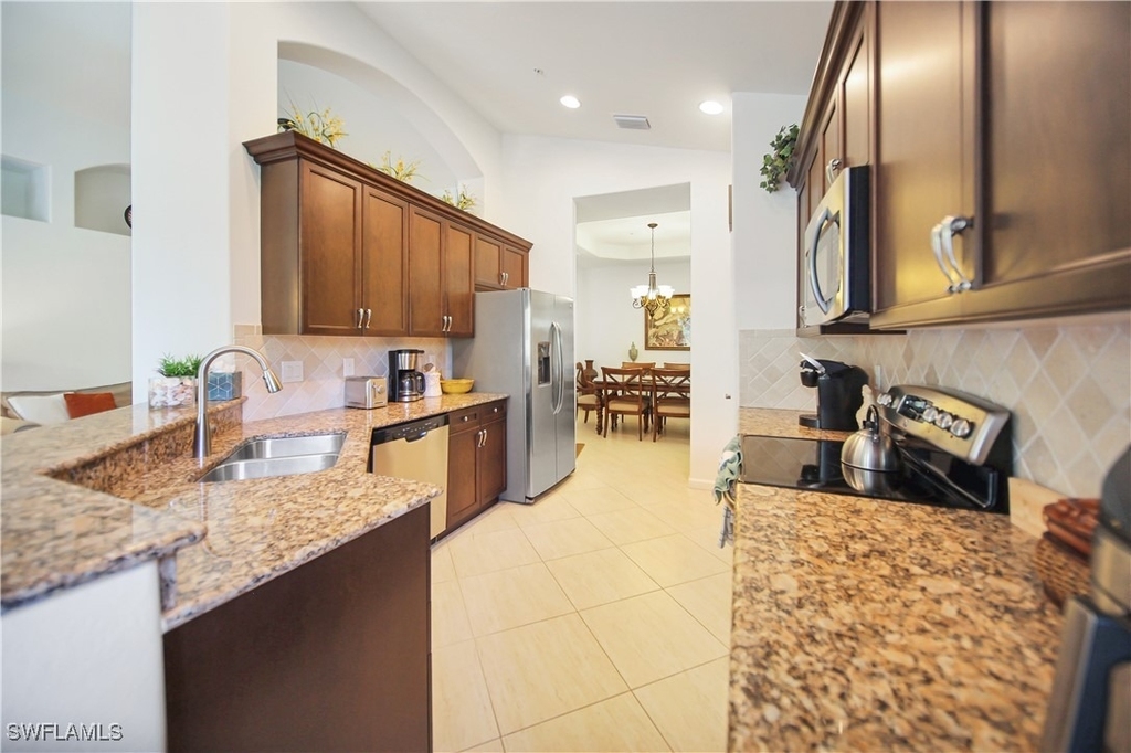 6641 Alden Woods Circle - Photo 5
