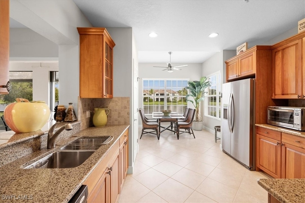 8051 Players Cove Drive - Photo 17