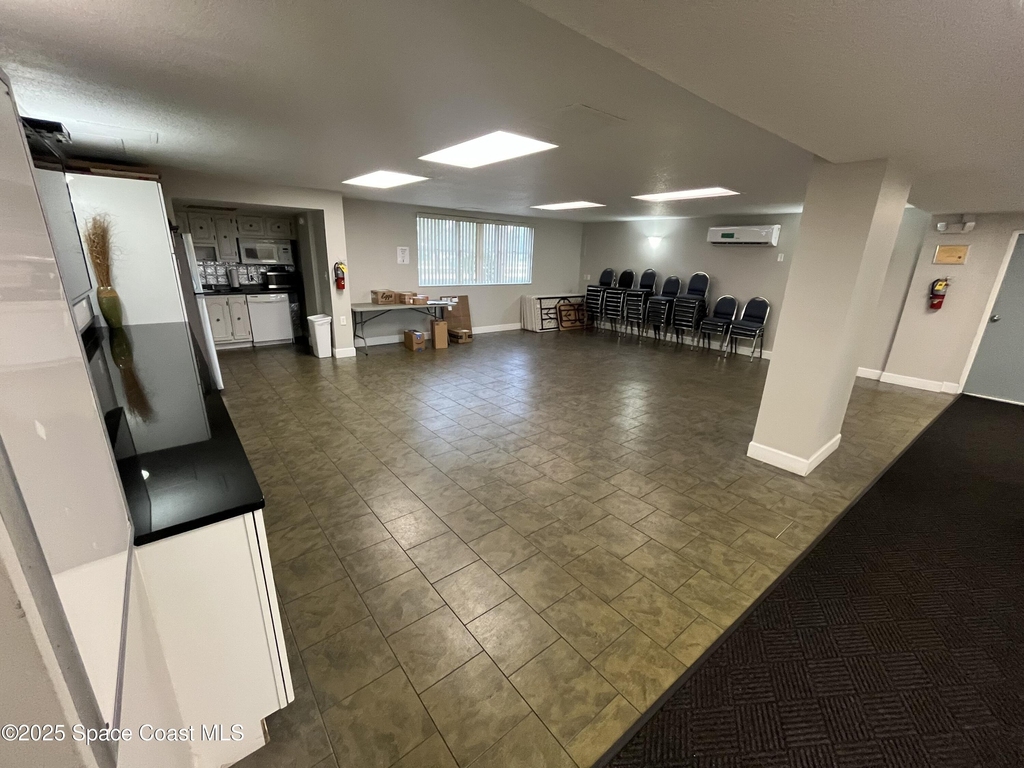 4700 Ocean Beach Boulevard - Photo 13