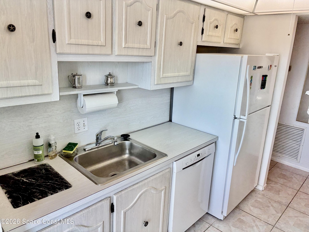 4700 Ocean Beach Boulevard - Photo 31